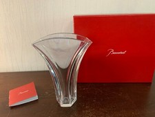 Vase modèle Ginkgo en cristal de Baccarat