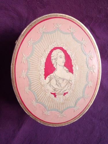 Boîte poudre ancienne de - à,