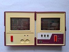 Nintendo Game & watch mario bros. for parts not working well