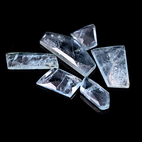 Aquamarine naturel bleu - bleu, taille