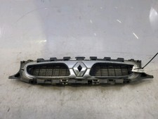 Calandre - Renault SAFRANE