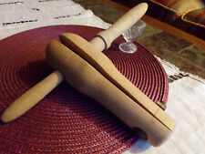 Etau ancien en bois,bricolage,serre-joint,cuir,art populaire métier bourrelier