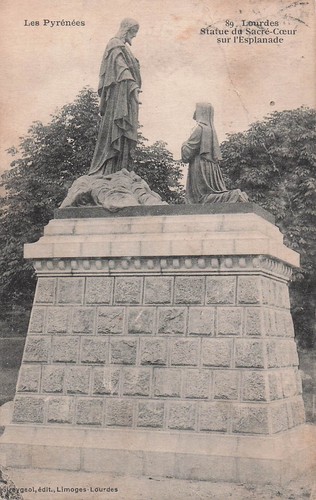 Lourdes statue sacre - lourdes, du