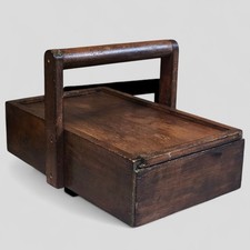 Ancienne caisse / boîte à