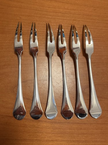 Christofle fourchettes à - ,,