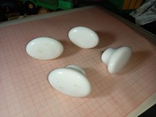 Lot de 4 jolies poignées pour tiroir ou meuble ancien