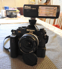 BOITIER NIKON FG NOIR (1982-86)  + NIKKOR f 28mm 1:3.5 + MOTEUR MD14 +FLASH SB15