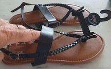 paire de CHAUSSURE ETE SANDALE NOIR NOIRE tresses POINTURE 38 NEUF FEMME FILLE