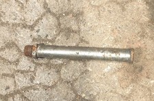 * 1 reposes pieds arriere  125