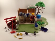 sympa  base Box de lavage chevaux 4193   Playmobil ( équestre , cheval ) 1046