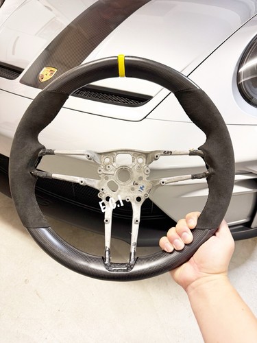 Volant carbone alcantara - volant, en
