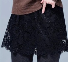 Jupe courte, 60cm, en dentelle, couleur noire, taille 36/38/40