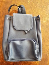 Petit sac à dos bleu marine neuf / marque Vichy laboratoires