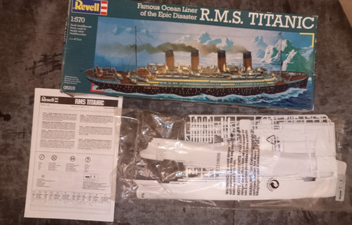 Maquette monter revell rms - maquette, à