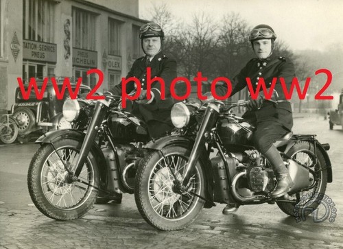 Ww2 photo crs police armistice - crs,