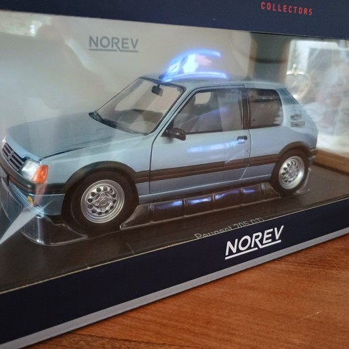 Peugeot 205 gti bleu - gti,