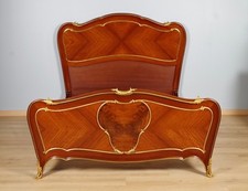 Lit style Louis XV signé