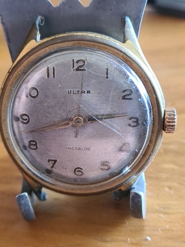 Montre ancienne mécanique - ,