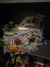 Lego Minecraft 21137