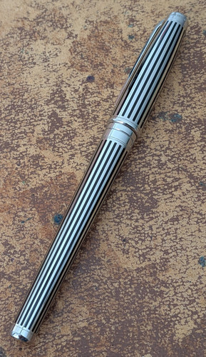 Stylo plume dupont - plume, s.t.dupont