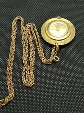 Pendentif montre vintage