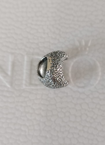 Mini charm lune texturé - mini,