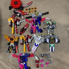 JUNK) BANDAI Japan Power Rangers Megazord Super Sentai Zenkaiger DX Set Toys