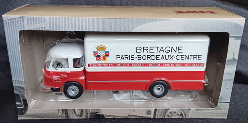 Camion autrefois saviem - camion, jm