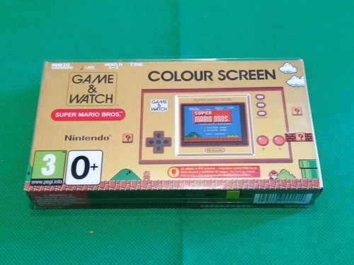 Nintendo game and watch - &,