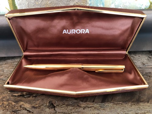 Magnifique stylo bille aurora - stylo,