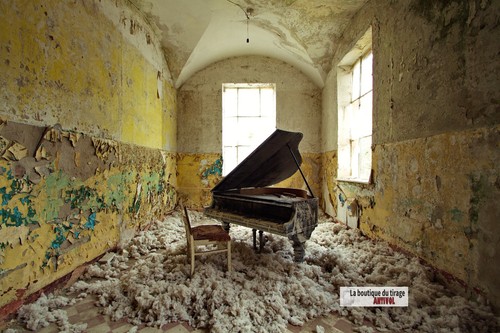 Piano hôpital abandonné de - piano,,