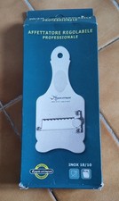 Râpe inox réglable marque italienne EPPICOTISPAI - 239.L, idéale pour la truffe 