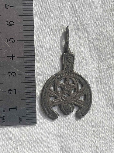 Ancien pendentif amulette - ancien,