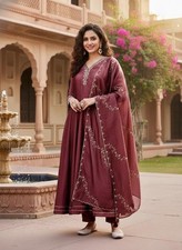 Tenue Salwar Kameez Prête À