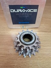 Pièces de vélo rétro neuves