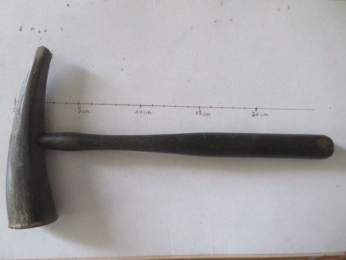 Ancien marteau tapissier - ancien,