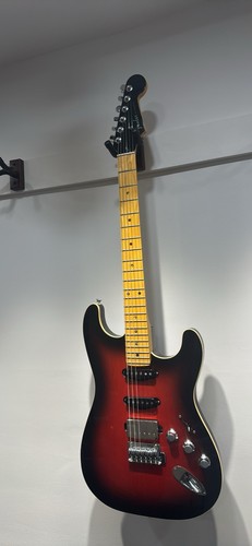 Fender aerodyne strat - strat, mij