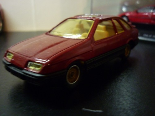 Ford sierra xr4i rouge - sierra,