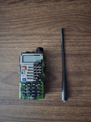 Baofeng plus - uv-5r+,