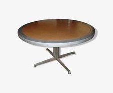 Table d'Herman Miller pour