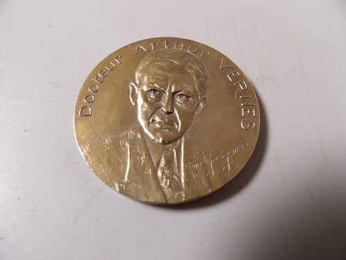 Médaille bronze docteur - en, "docteur