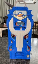 Hot Wheels FTB68 Mega Garage