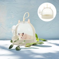  Hamster extérieur portant la