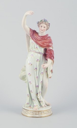 Meissen germany figurine en - meissen,, germany.