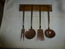 ANCIENS USTENSILES DE CUISINE