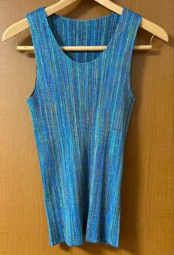 Pleats please issey miyake - please,