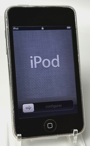 Apple ipod touch 2nd - ipod,