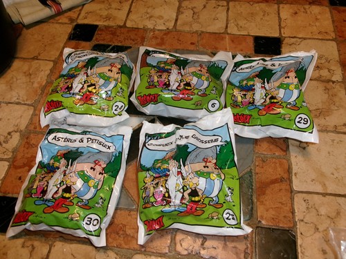 Lot figurines - 10,