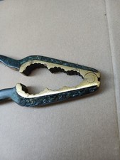 ANCIEN CASSE NOIX NOISETTE EN