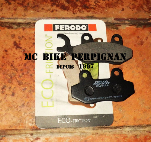 Plaquette frein triumph - ar-,